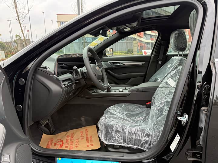 Фото 3 - Cadillac CT5