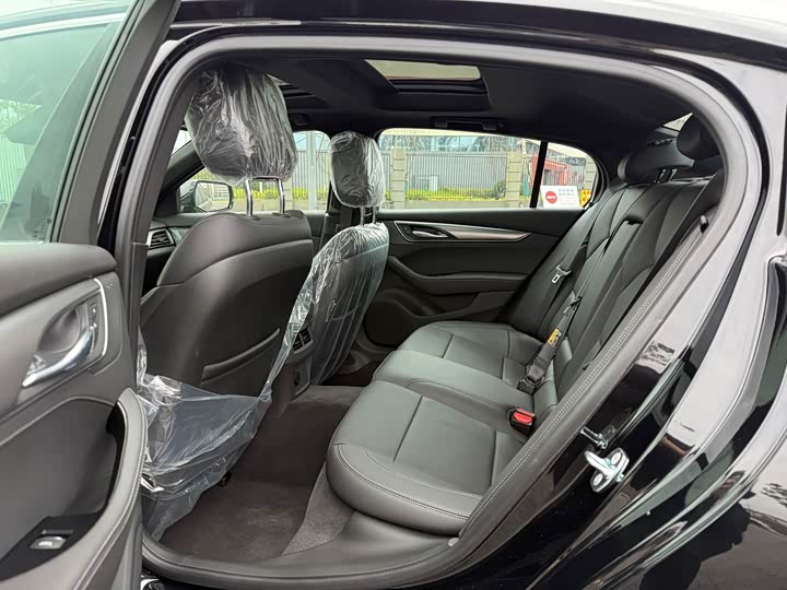 Фото 4 - Cadillac CT5