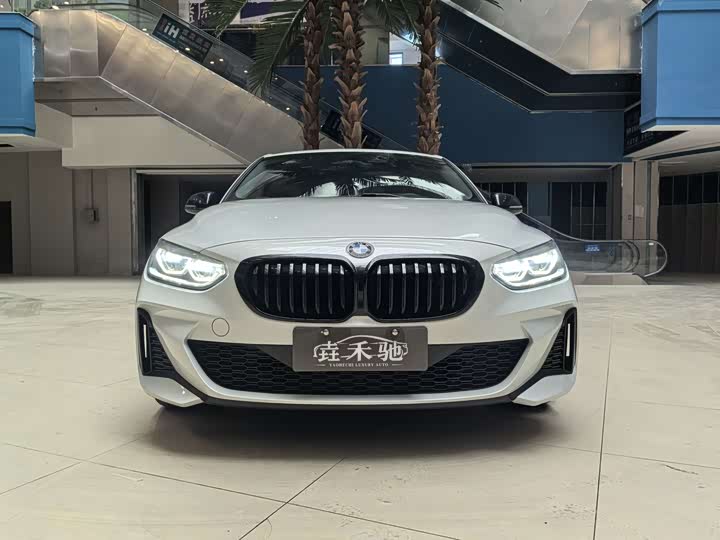 Фото 2 - BMW 1 Series