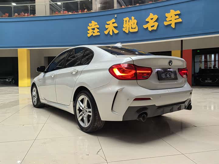 Фото 9 - BMW 1 Series