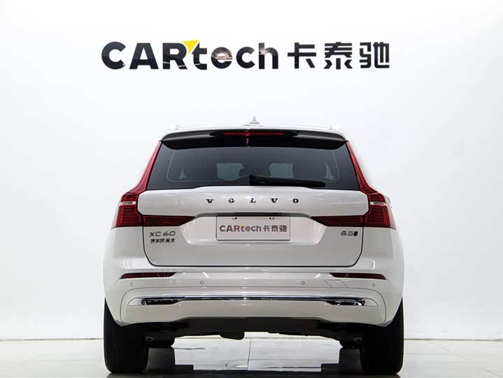 Фото 5 - Volvo XC60