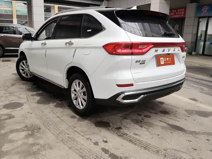 Фото 6 - Haval M6