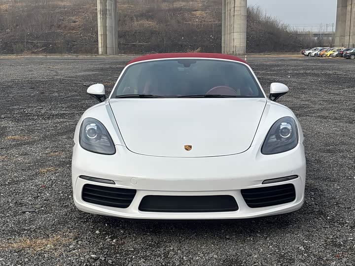 Фото 2 - Porsche 718