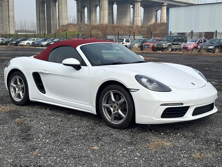 Фото 3 - Porsche 718