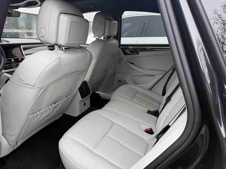 Фото 7 - Porsche Macan