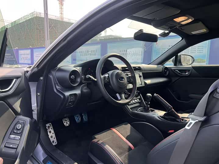 Фото 5 - Subaru BRZ