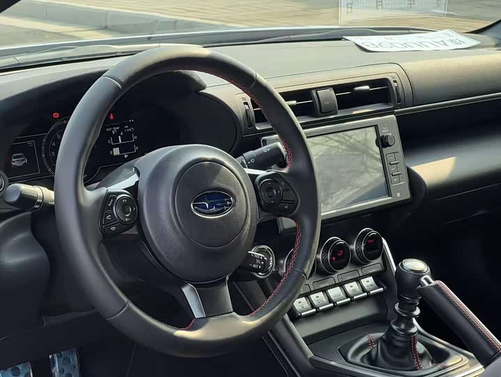 Фото 7 - Subaru BRZ