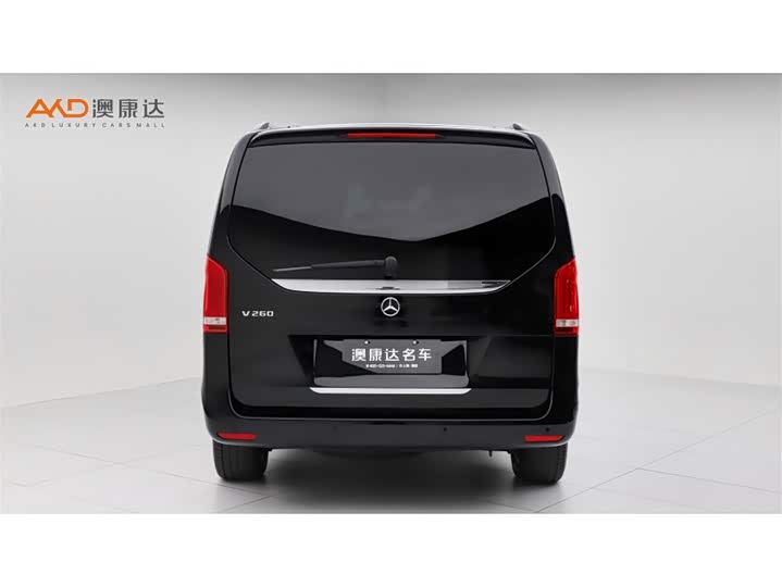 Фото 4 - Mercedes-Benz V-Class