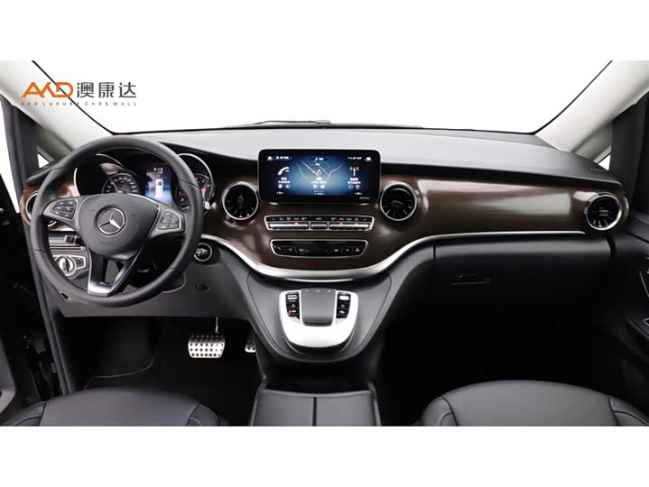 Фото 5 - Mercedes-Benz V-Class