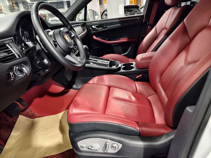 Фото 6 - Porsche Macan