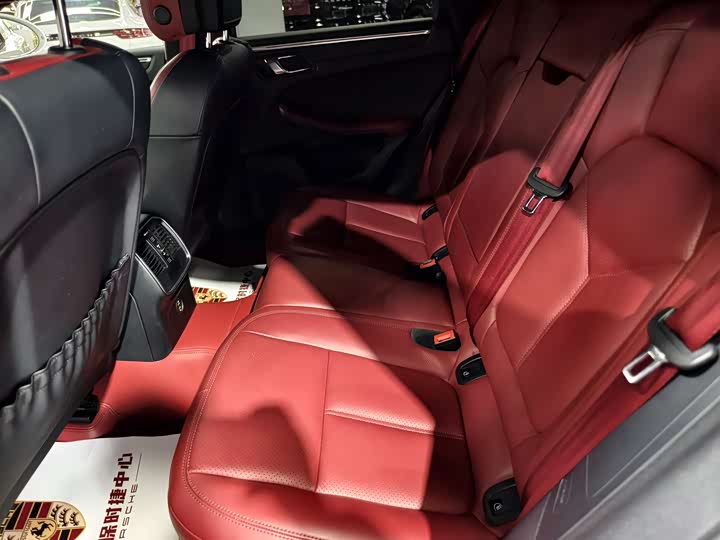 Фото 7 - Porsche Macan