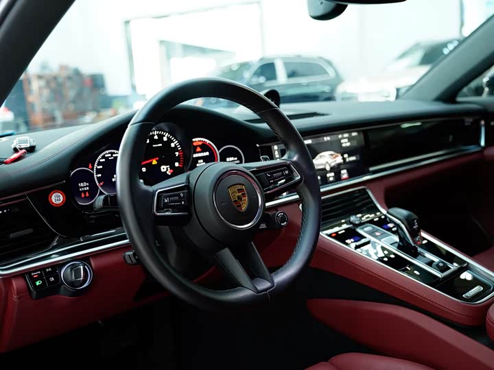 Фото 5 - Porsche Panamera