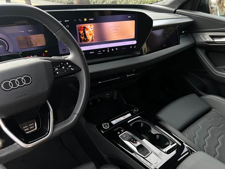 Photo 9 - Audi Q6L e-tron