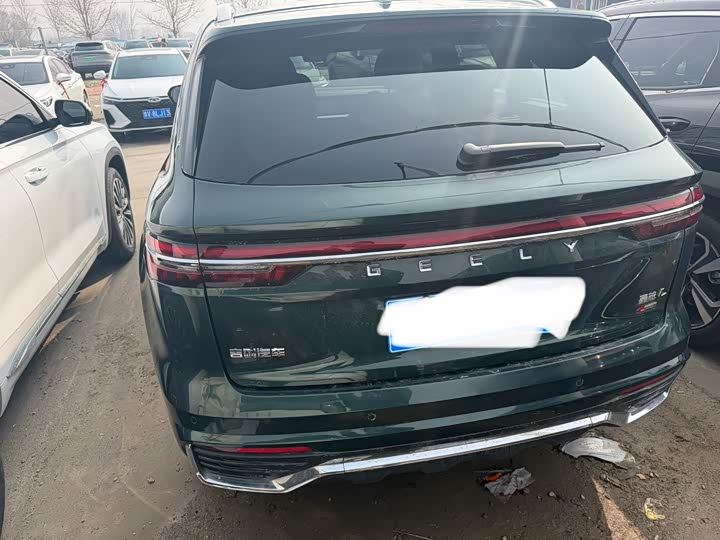 Photo 7 - Geely Monjaro