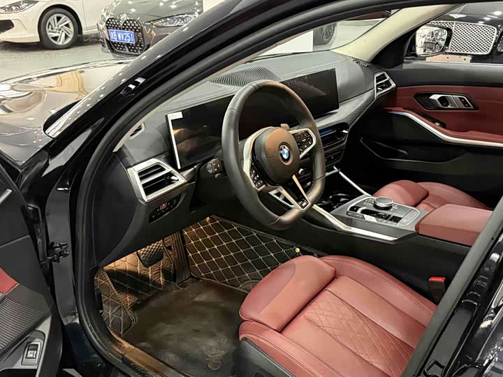 Фото 4 - BMW 3 Series