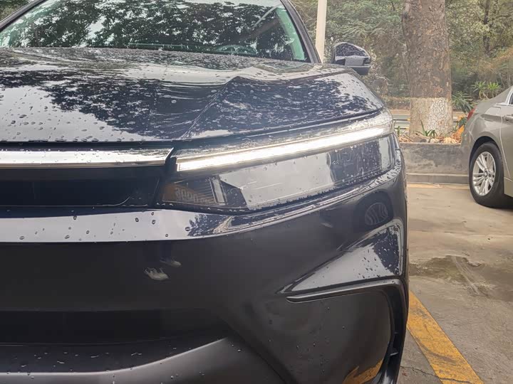 Фото 4 - Honda Breeze