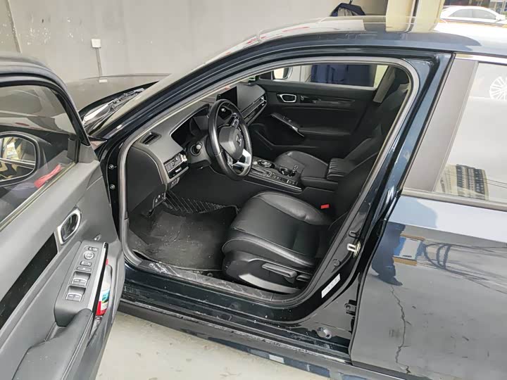 Фото 7 - Honda Civic