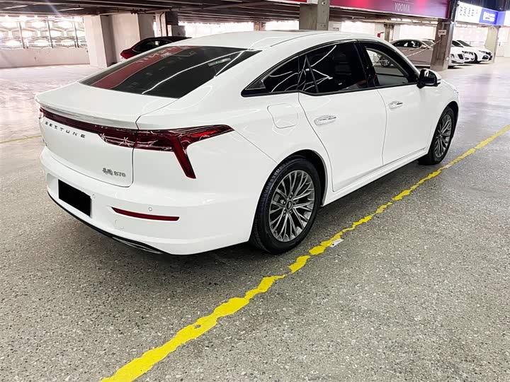 Photo 8 - Bestune B70