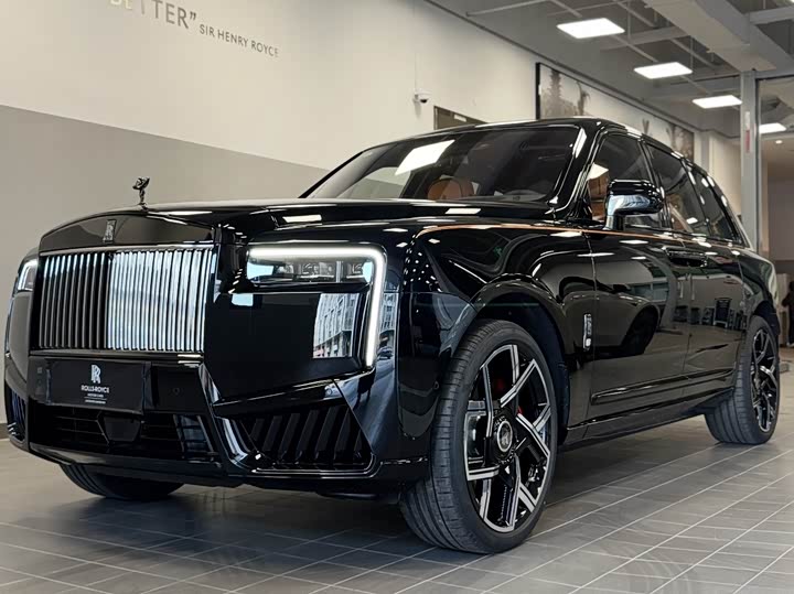 Фото 1 - Rolls-Royce Cullinan