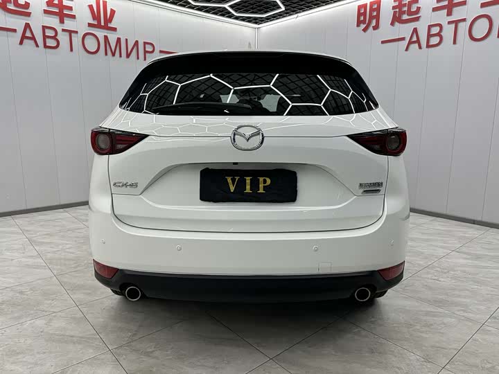 Фото 8 - Mazda CX-5