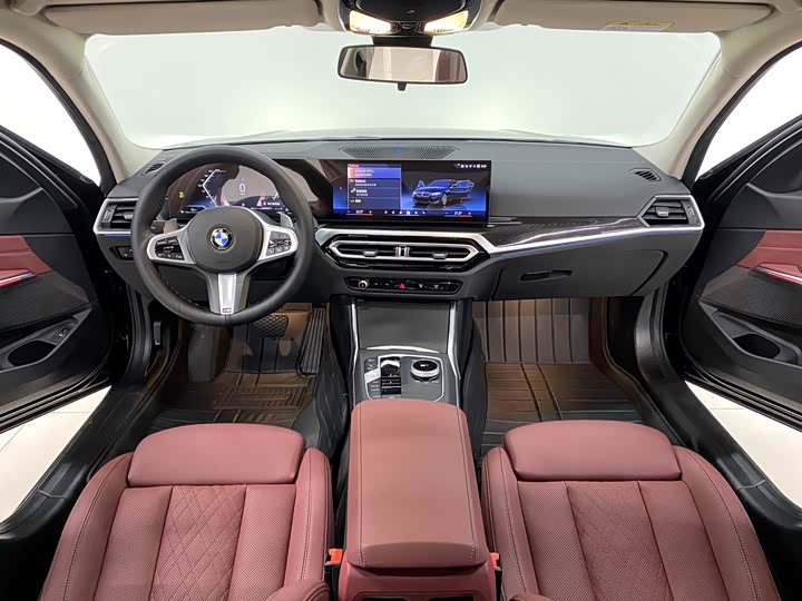 Photo 7 - BMW 3 Series