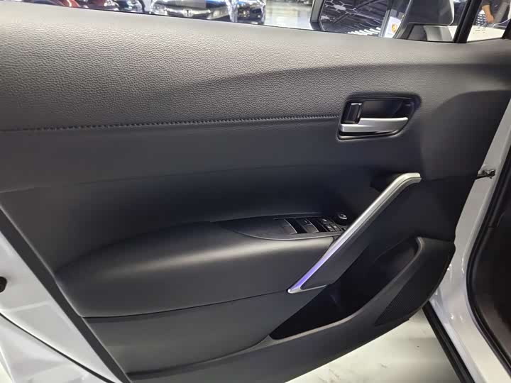 Фото 5 - Toyota Frontlander