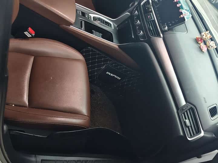 Фото 7 - Honda Inspire