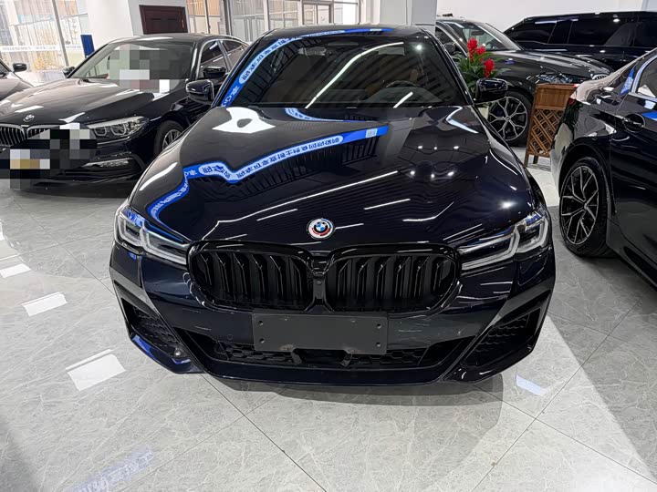 Фото 2 - BMW 5 Series