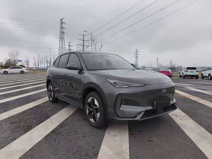 Photo 3 - Geely Galaxy E5