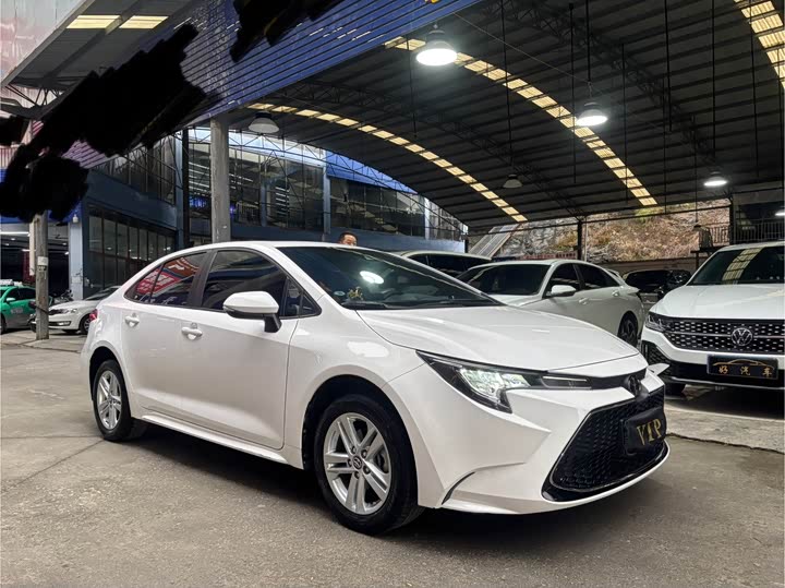 Фото 3 - Toyota Levin