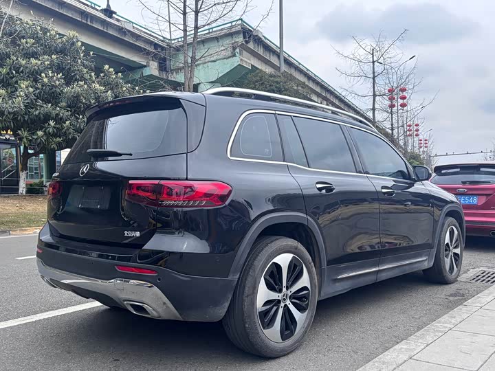 Mercedes-Benz GLB-Class 2022 2022款 GLB 220 时尚型