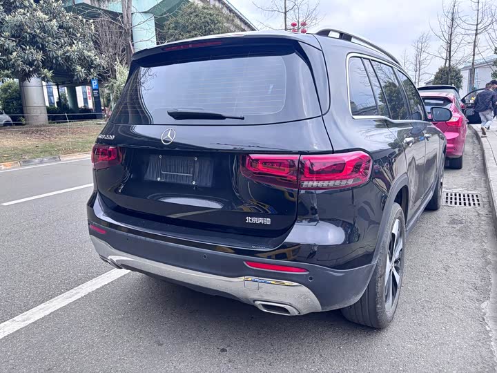 Mercedes-Benz GLB-Class 2022 2022款 GLB 220 时尚型