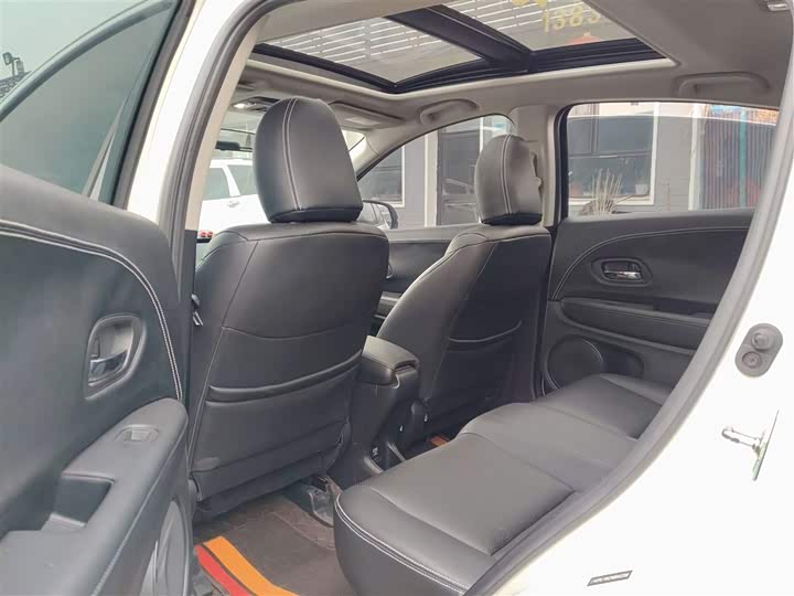 Фото 5 - Honda Vezel