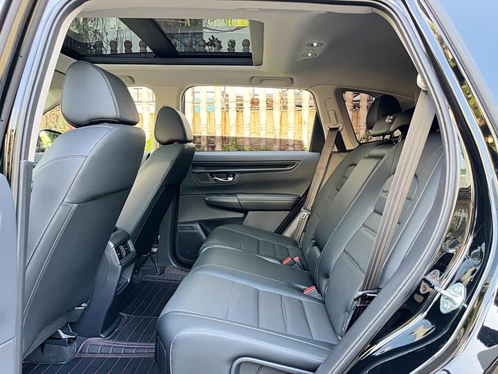 Photo 6 - Honda CR-V