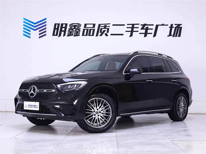 Photo 2 - Mercedes-Benz GLC-Class