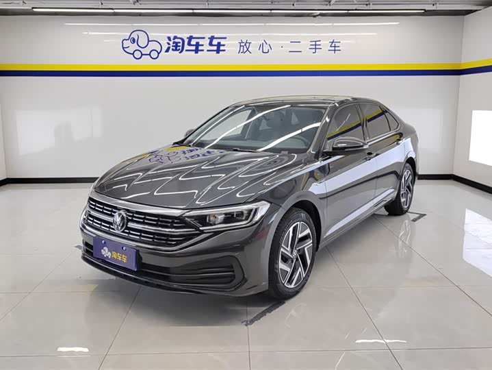 Photo 1 - Volkswagen Sagitar L