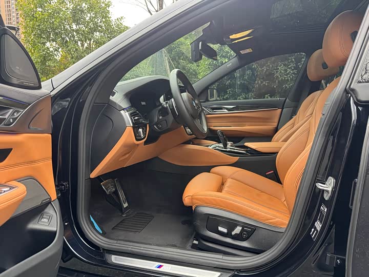 Фото 7 - BMW 6 Series GT