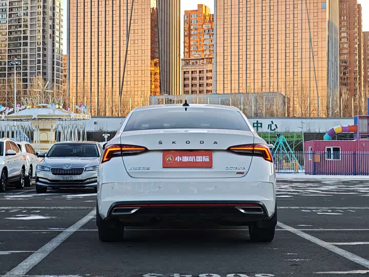 Photo 6 - Skoda Octavia Pro