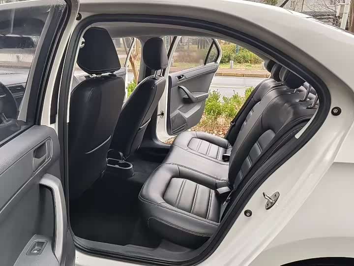 Фото 5 - Volkswagen Santana