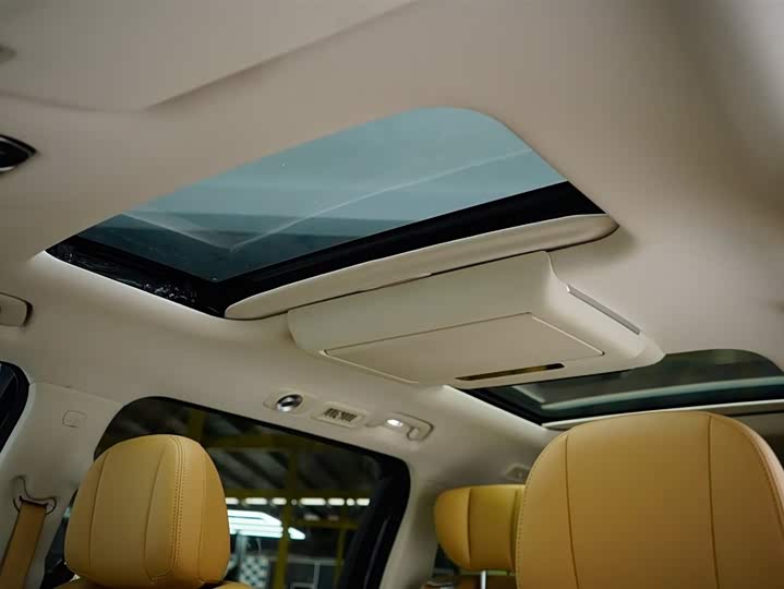 Photo 7 - GAC Trumpchi E8