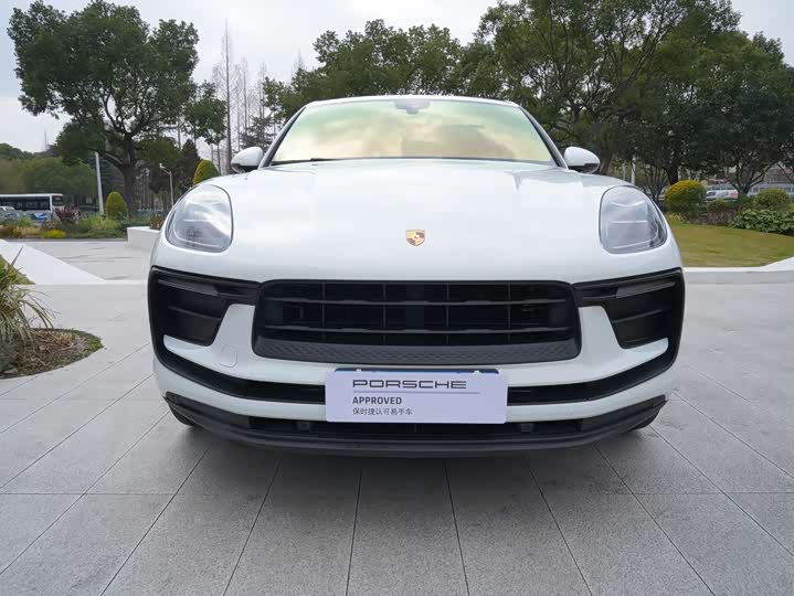 Фото 2 - Porsche Macan