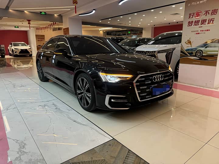 Фото 3 - Audi A6L