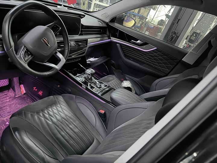 Фото 2 - Hongqi HS5