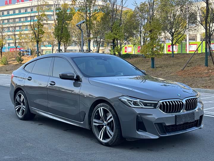 Photo 3 - BMW 6 Series GT