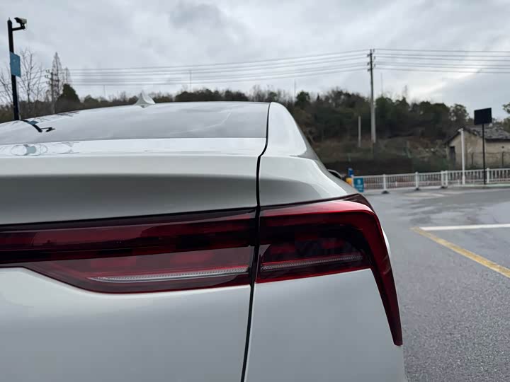 Photo 6 - Bestune B70