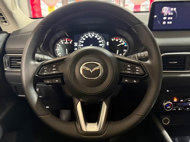 Фото 7 - Mazda CX-5