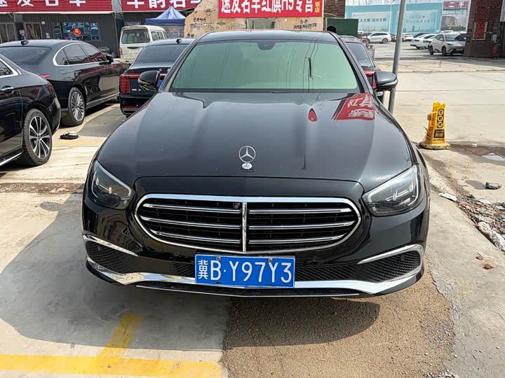 Фото 2 - Mercedes-Benz E-Class