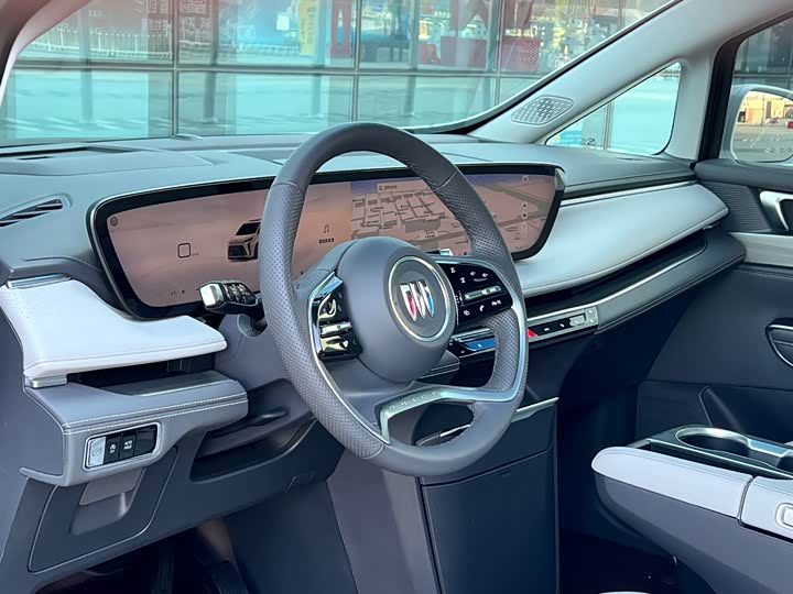 Фото 7 - Buick GL8 ES