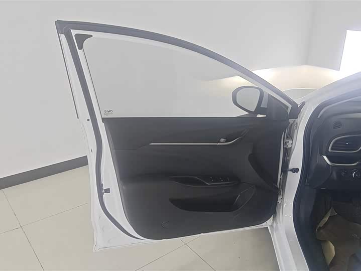 Photo 7 - Buick Excelle GT