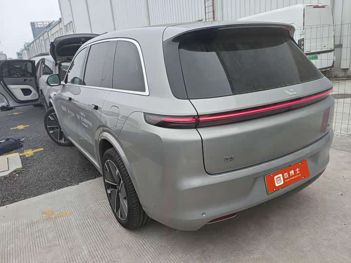 Фото 6 - LiXiang L8